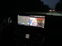 Android 10 Split Screen Capability Waze and Youtube