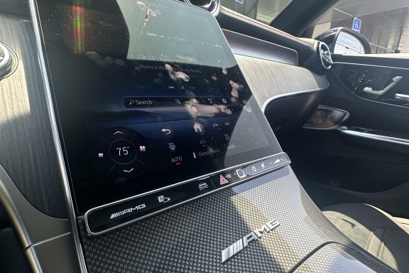 GLC 43 interior